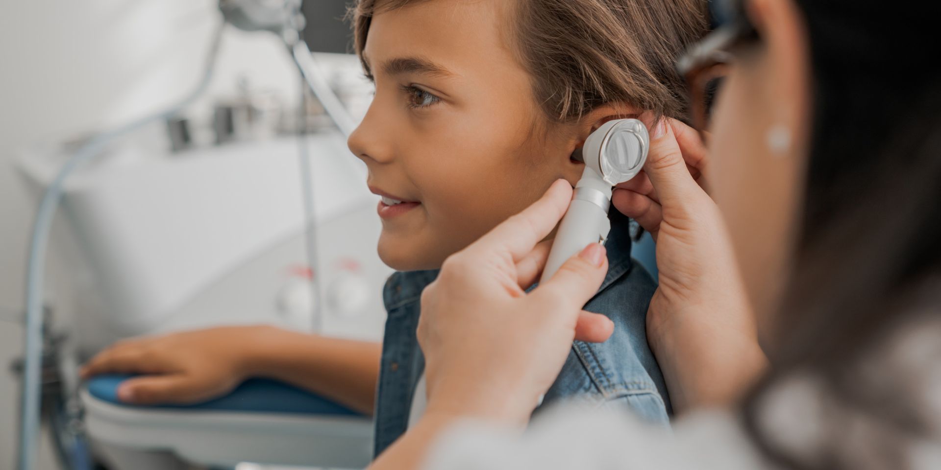 Common Signs of Hearing Loss in Children: Recognizing Early Indicators and the Importance of Early Intervention